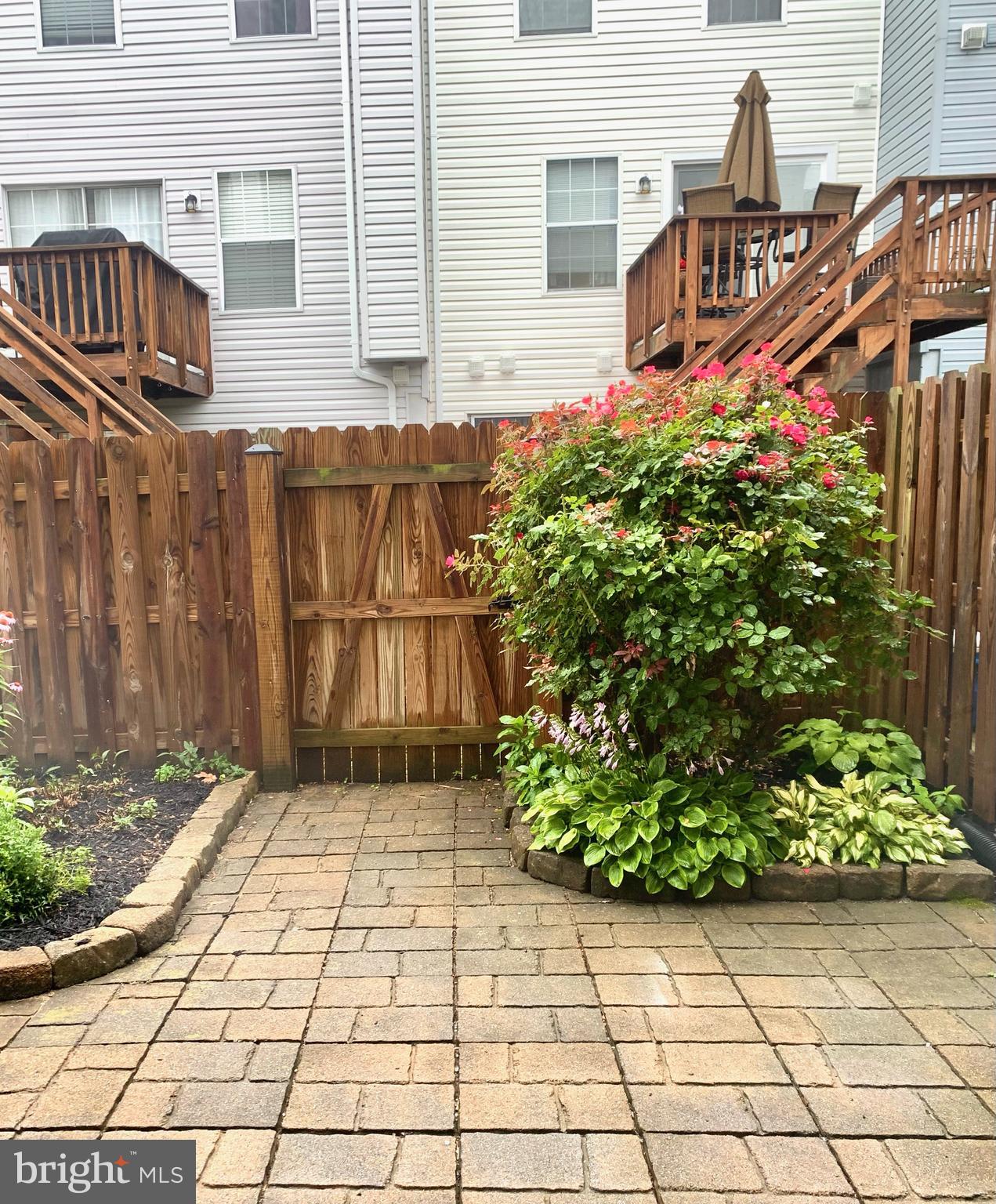 SUNNINGDALE MEADOWS - Residential Lease