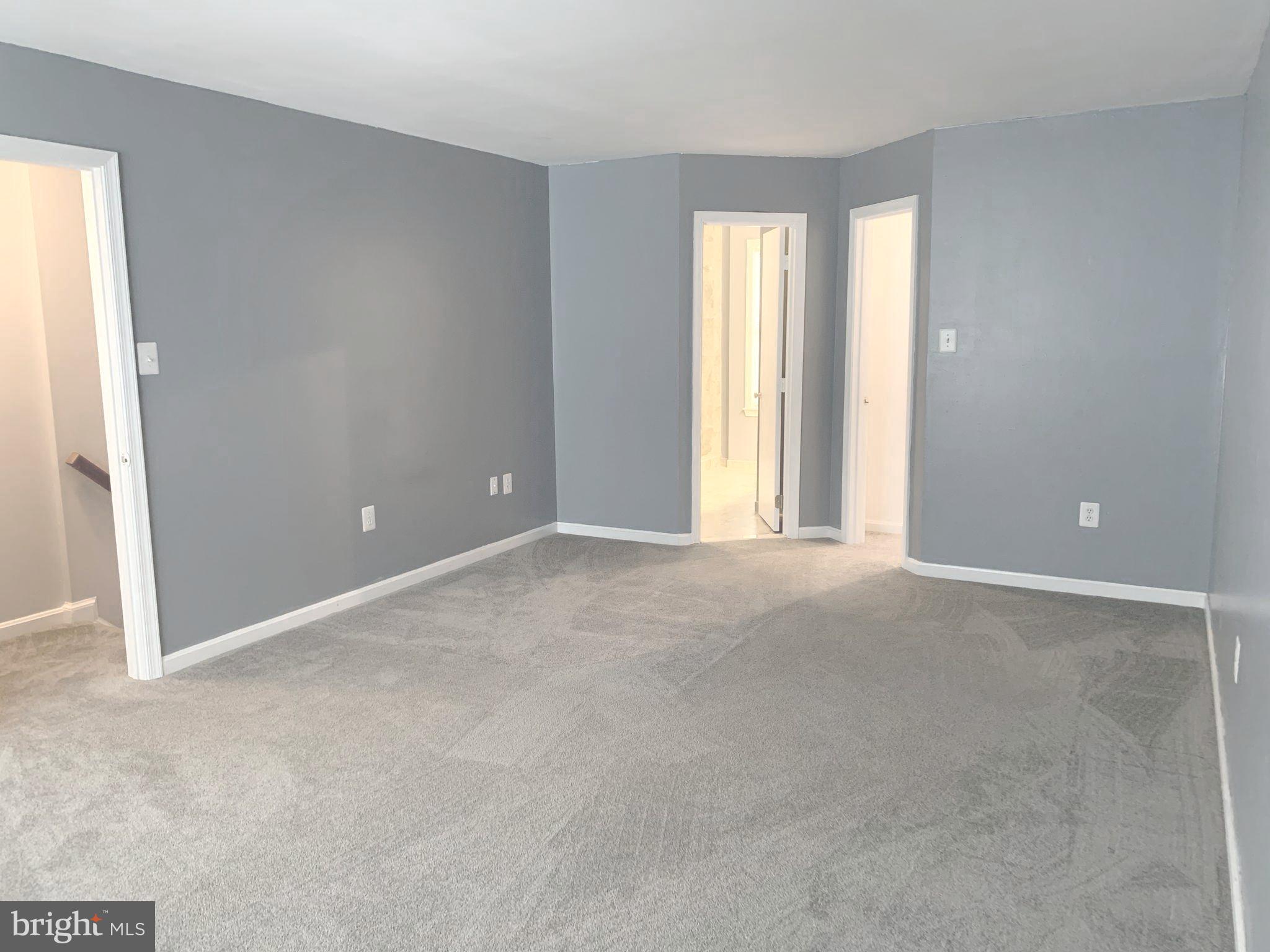 SUNNINGDALE MEADOWS - Residential Lease