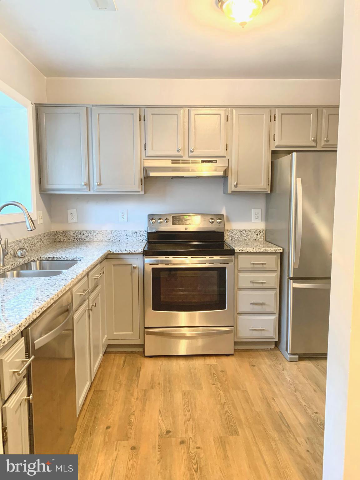 SUNNINGDALE MEADOWS - Residential Lease