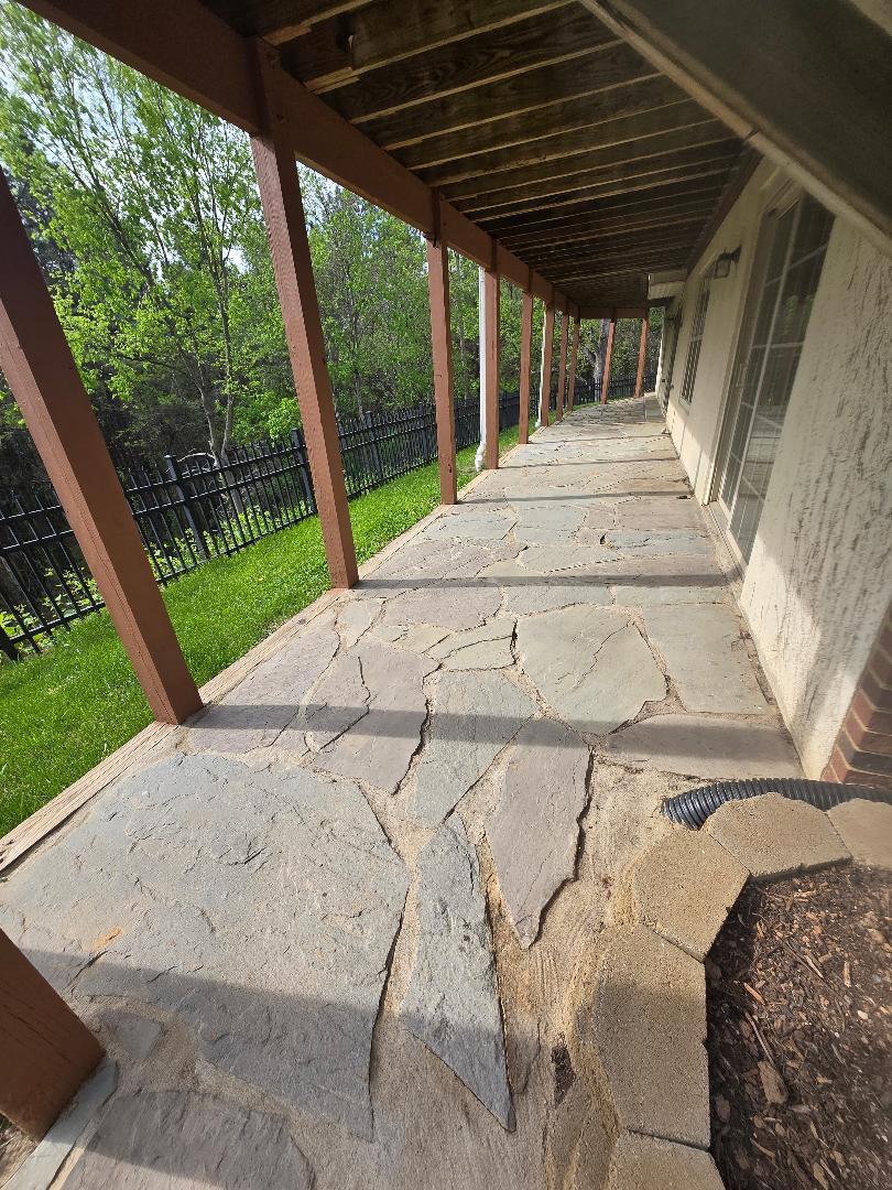 CARRIAGE HOUSE CHASE - Residential