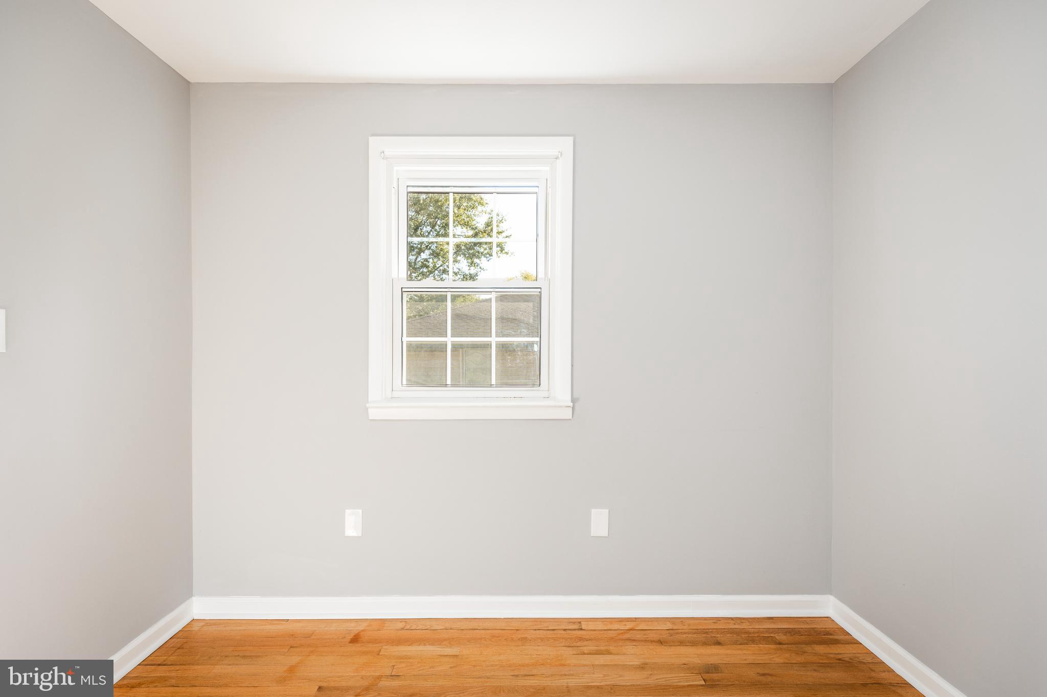 GRAYLYN CREST - Residential Lease