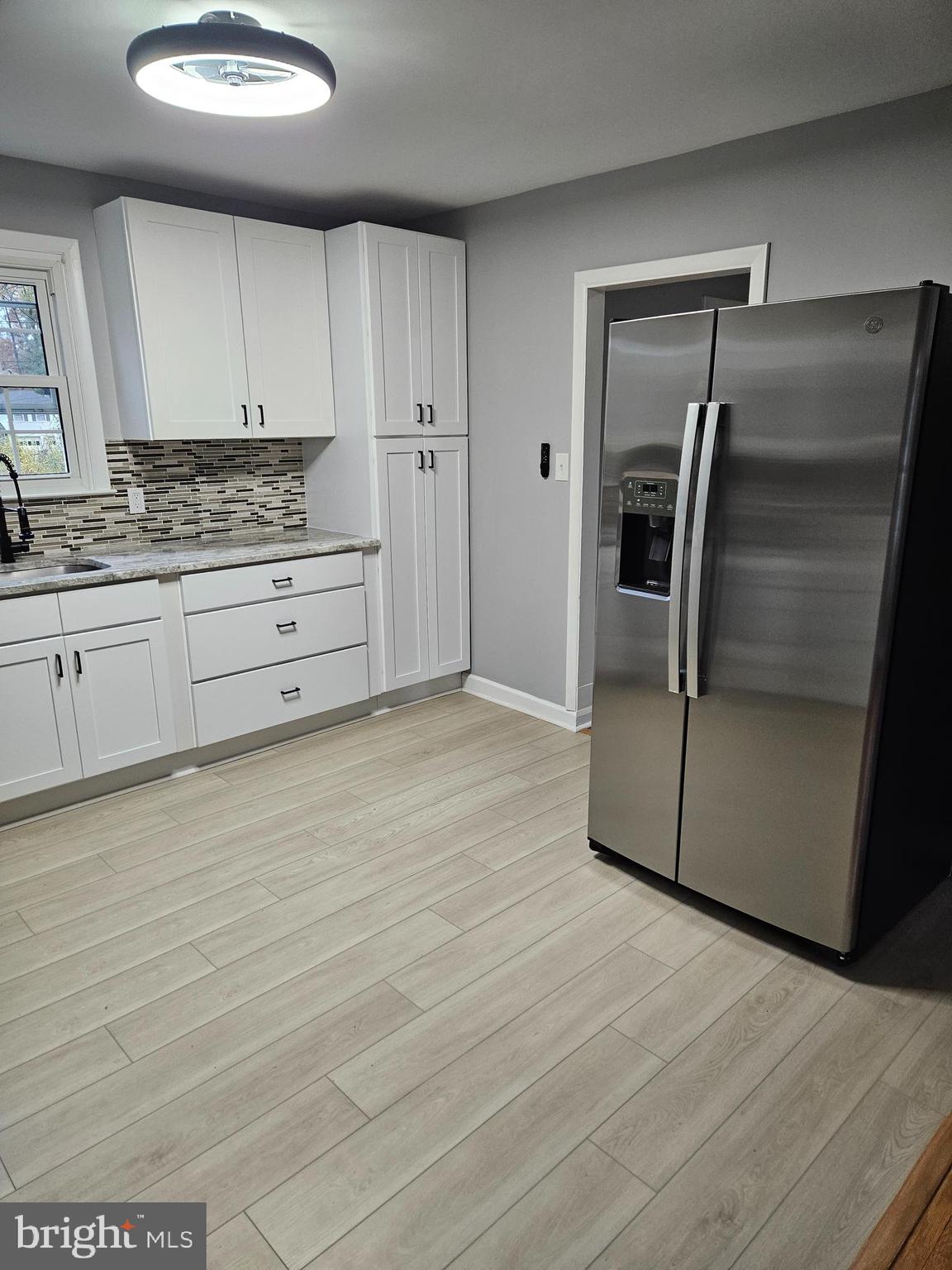 GRAYLYN CREST - Residential Lease