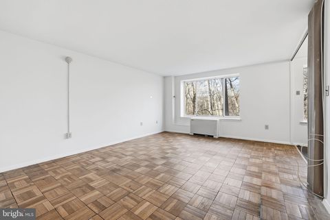 Photo of 4100 W Street NW #203, WASHINGTON, DC 20007 (MLS # DCDC2248098)