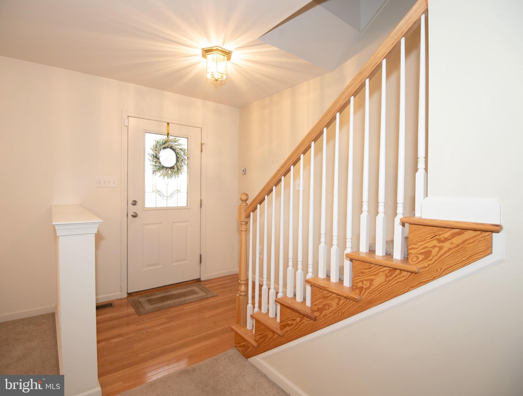 WINDSOR MANOR - Residential