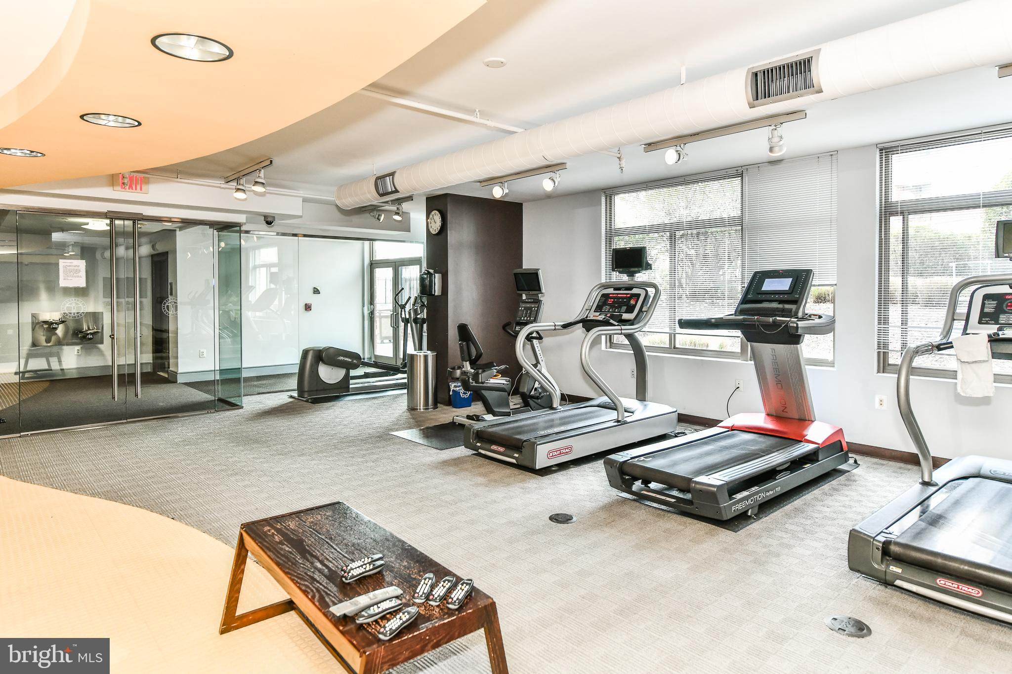 ECLIPSE ON CENTER PARK - Residential Lease