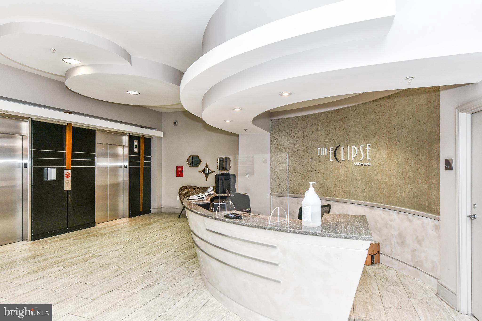 ECLIPSE ON CENTER PARK - Residential Lease