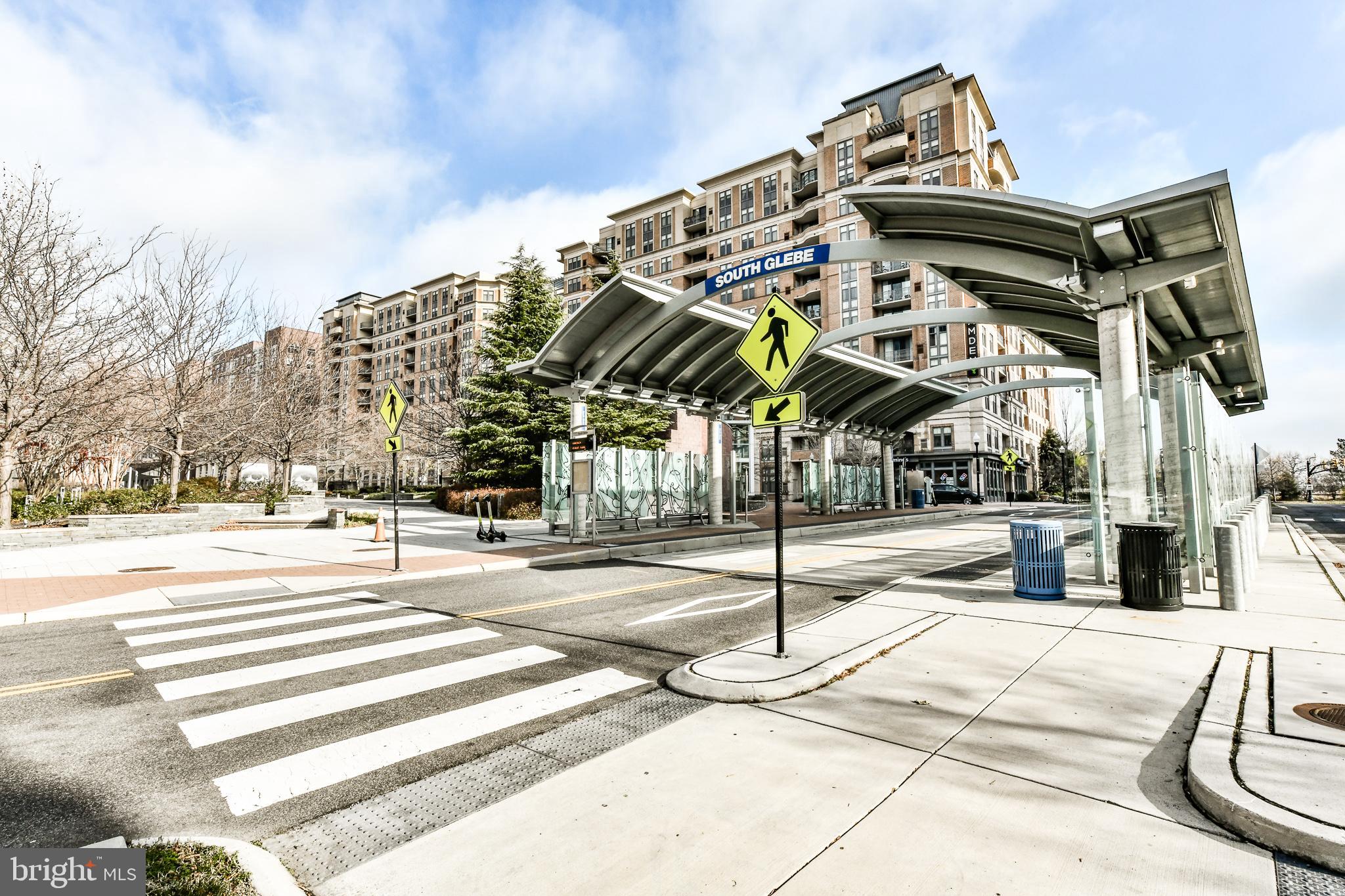 ECLIPSE ON CENTER PARK - Residential Lease