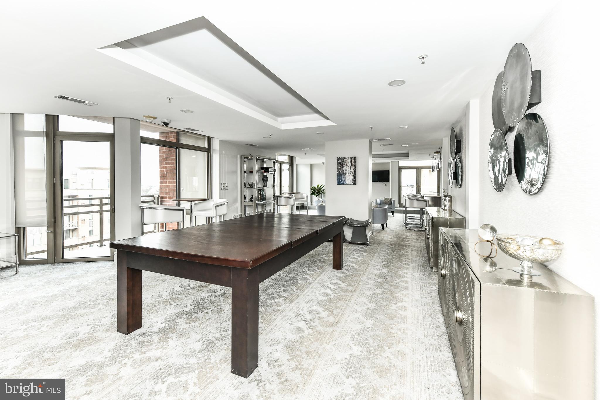 ECLIPSE ON CENTER PARK - Residential Lease