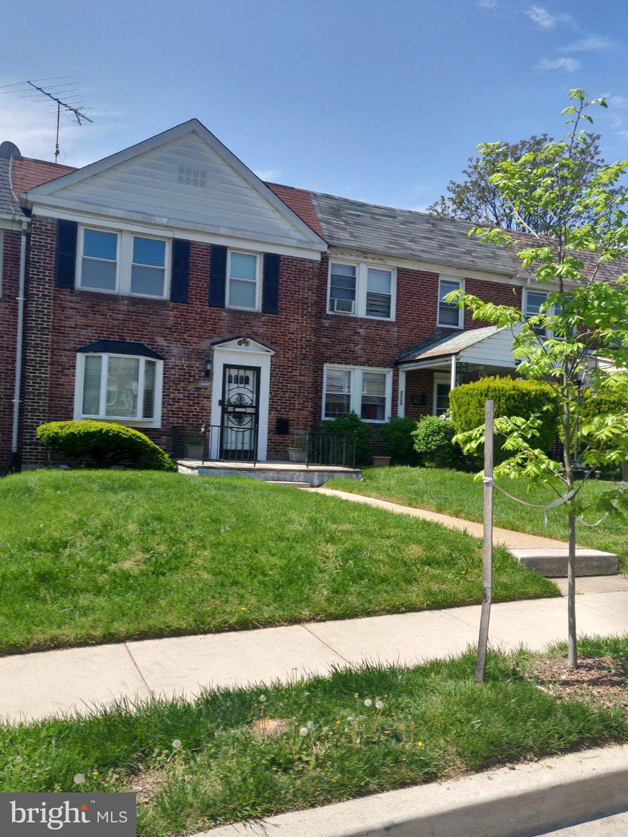 Beautifully updated 3 bedroom home in a well manicured residential neighborhood.  Schools conveniently 4 blocks away.  Home has stainless steel  kitchen appliances, updated baths, and  basement with storage and entertaining.  Central air and the latest ceiling fans.  The back yard is fenced for children to play and you can host family gatherings.  Just in time for the summer barbeque.   A lot of attention was paid to the little details.