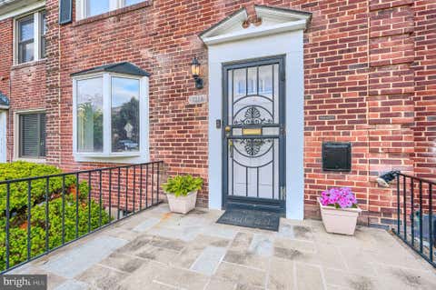 Townhouse For Sale - 2220 Braddish Avenue<br/> BALTIMORE, MD 21216