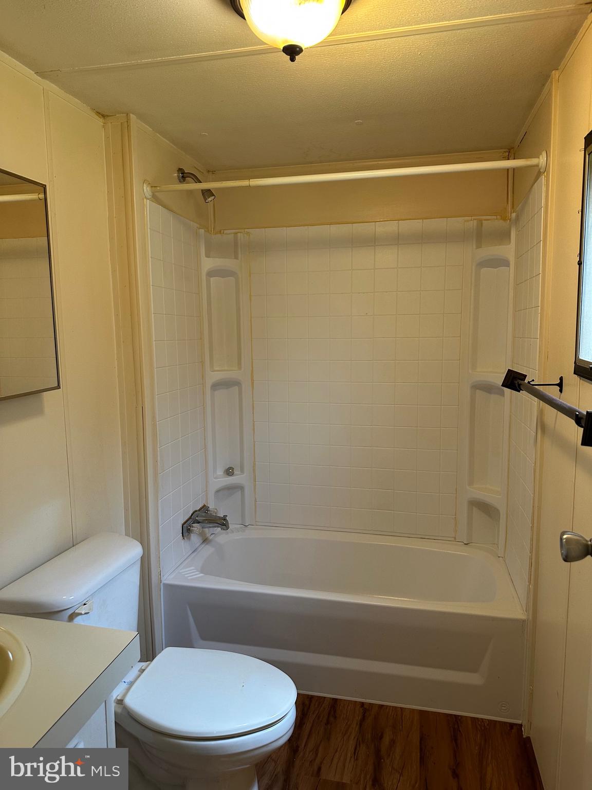 KEYES FERRY ACRES - Residential