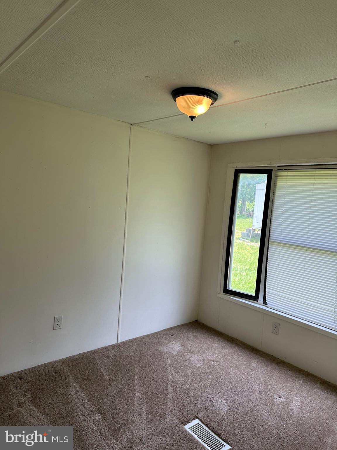 KEYES FERRY ACRES - Residential