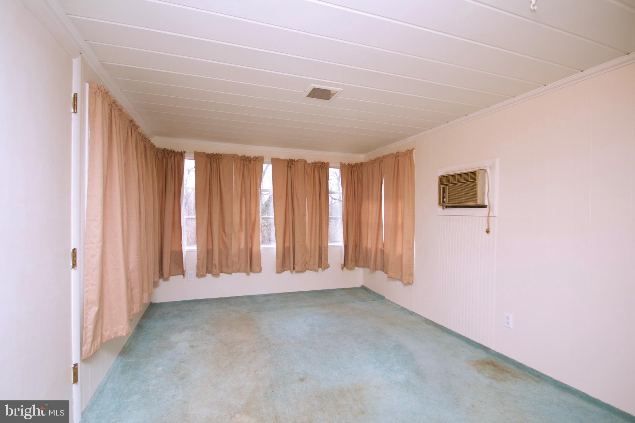 MILLER ESTATES - Residential