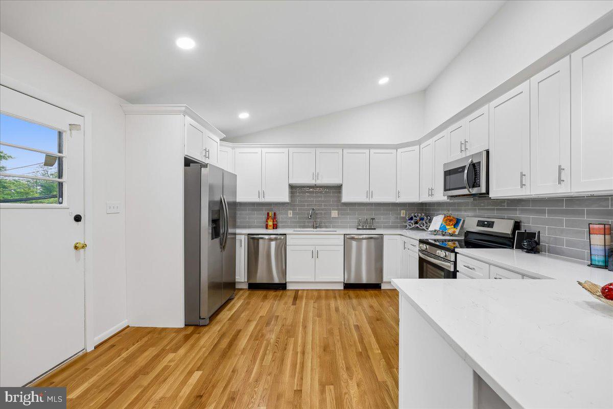 KEMP MILL ESTATES - Residential