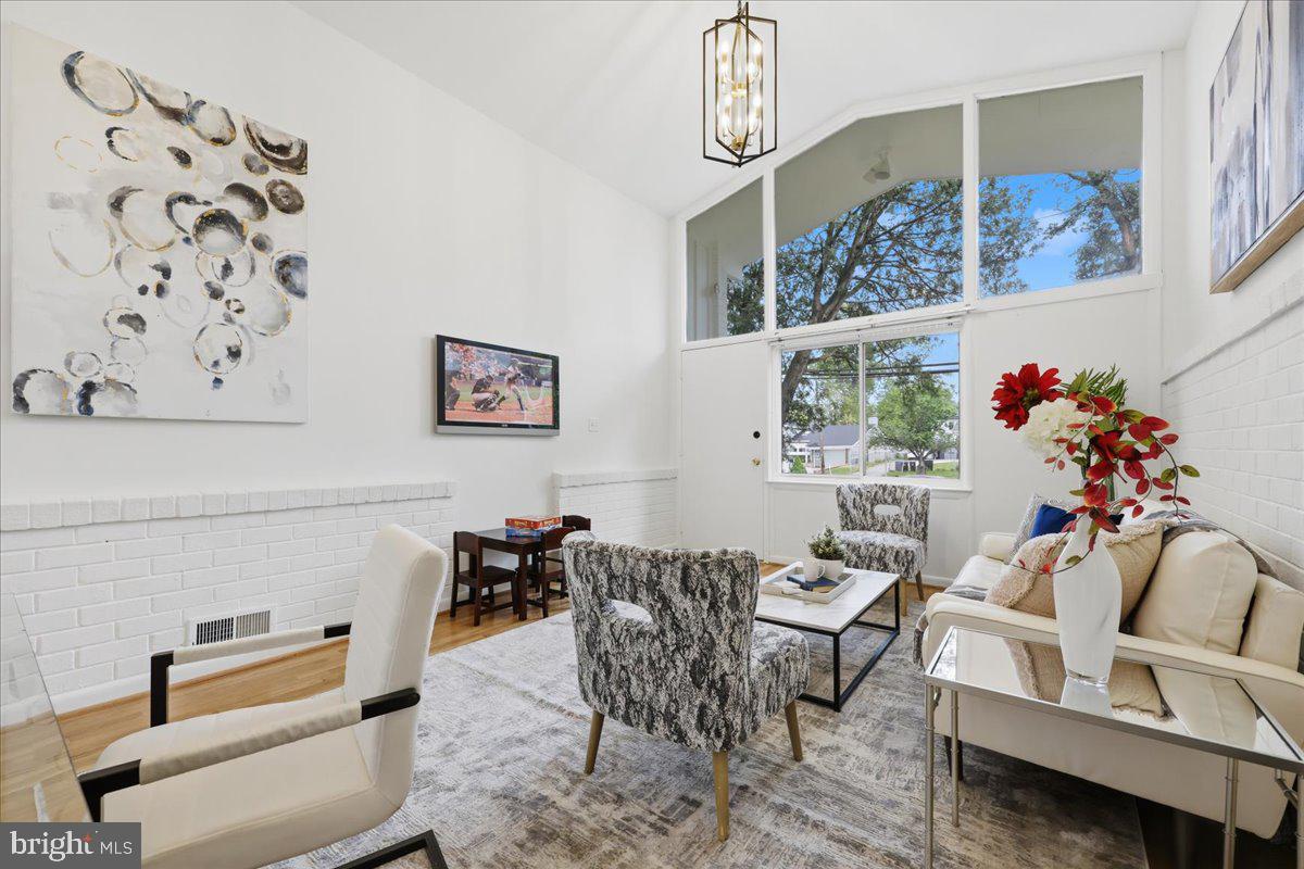 KEMP MILL ESTATES - Residential