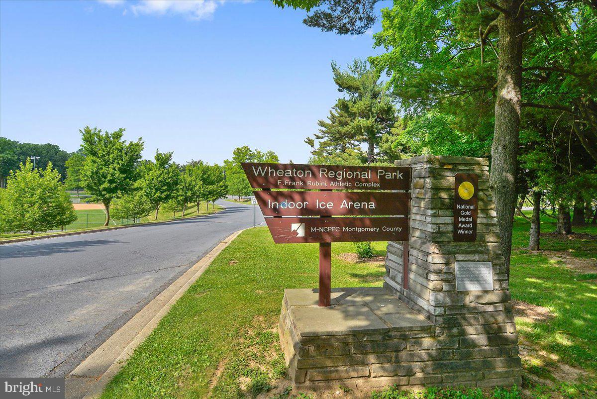 KEMP MILL ESTATES - Residential