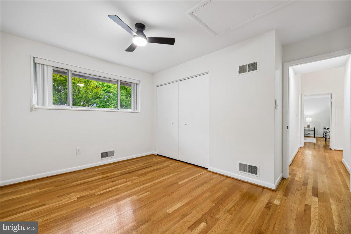 KEMP MILL ESTATES - Residential