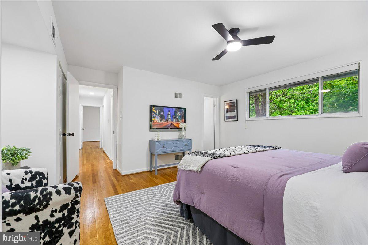 KEMP MILL ESTATES - Residential
