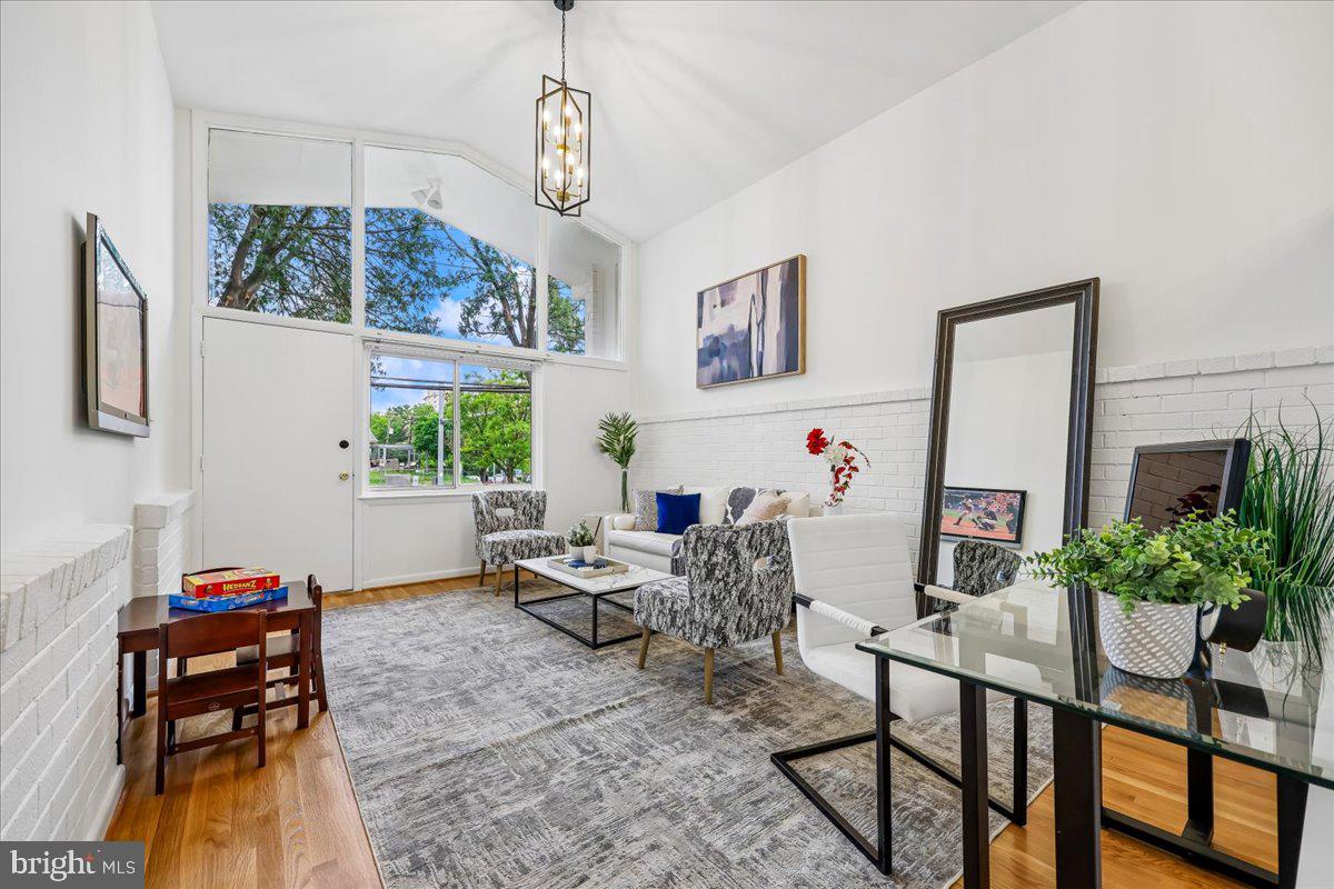 KEMP MILL ESTATES - Residential