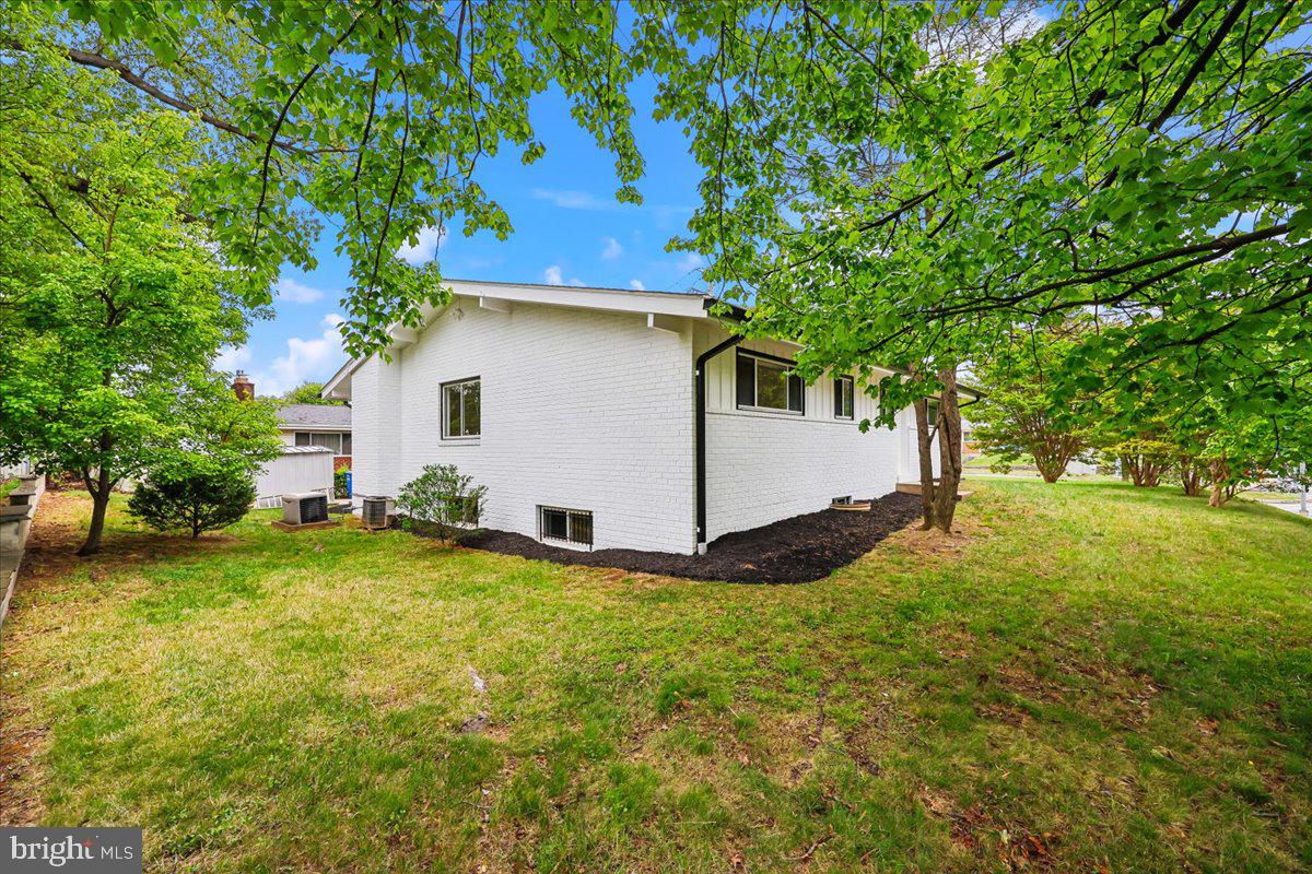 KEMP MILL ESTATES - Residential