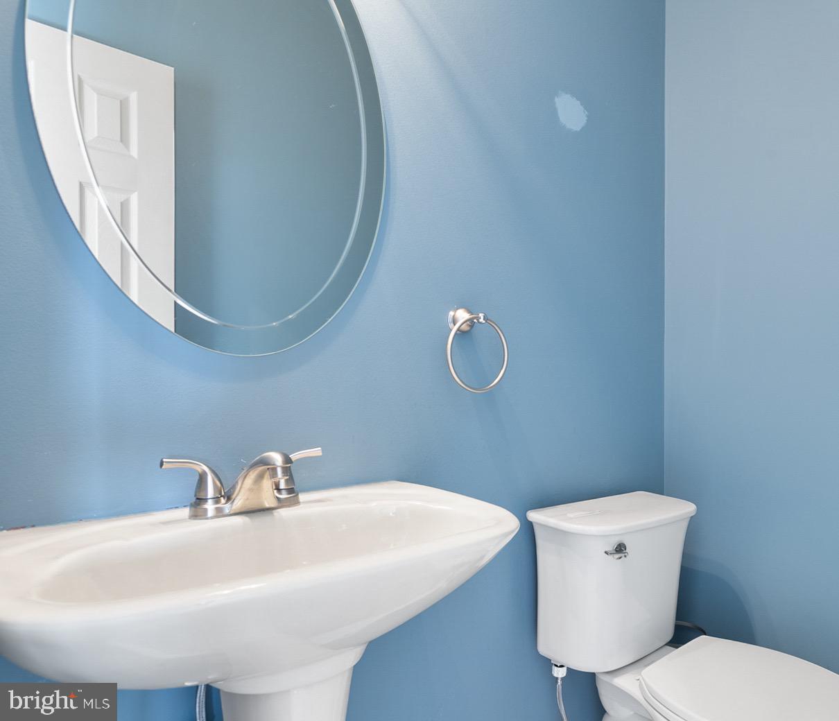 EATON SQUARE - Residential Lease