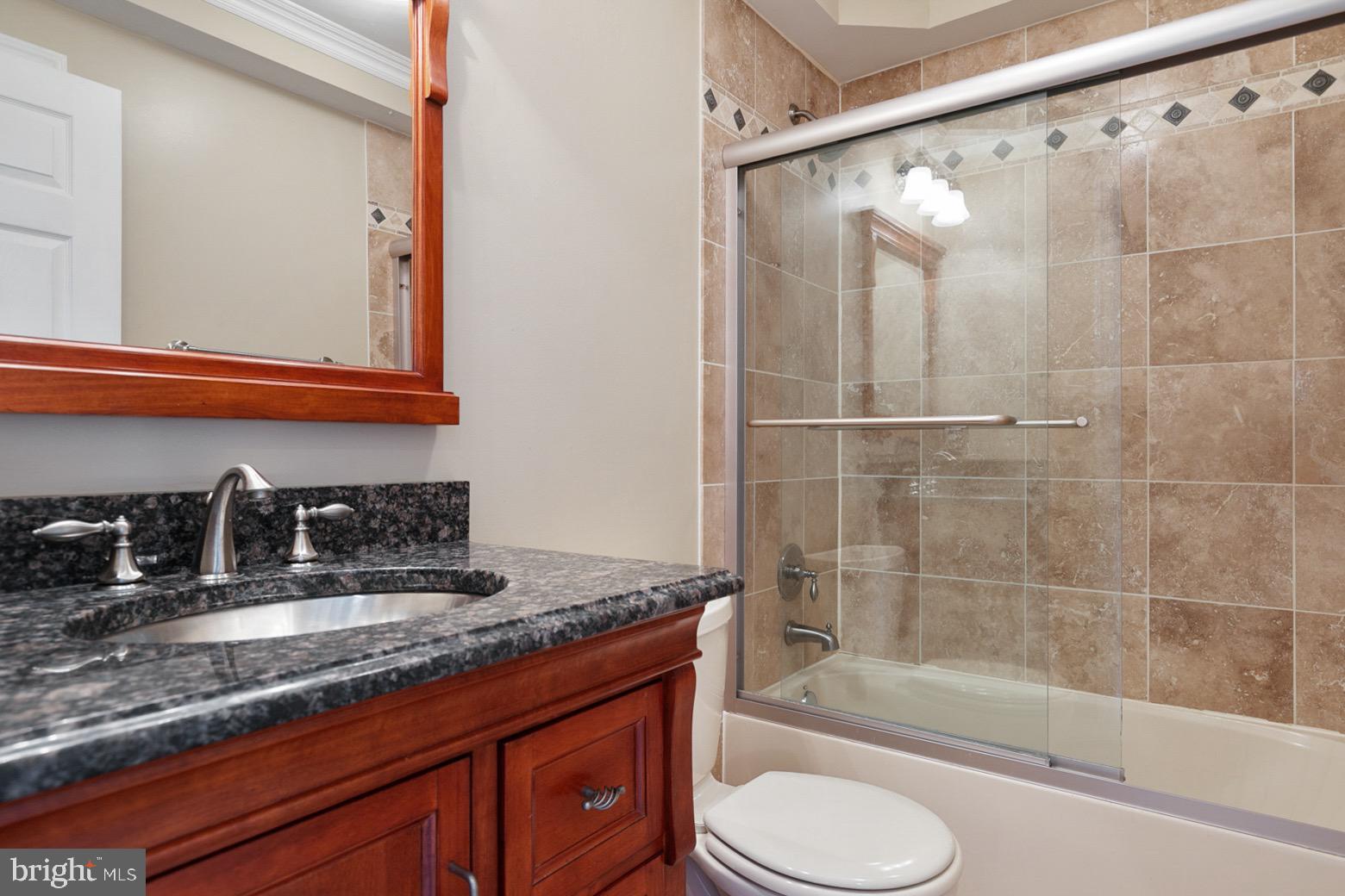 EATON SQUARE - Residential Lease