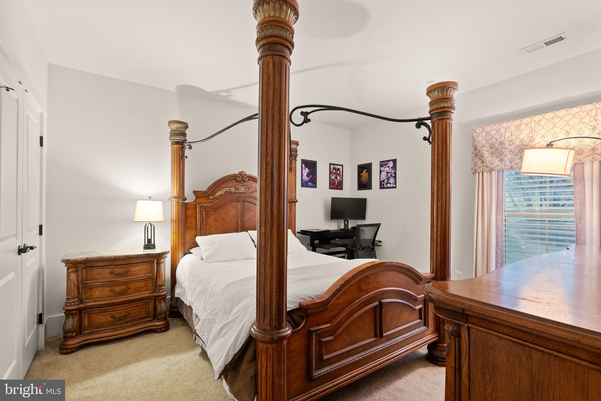 POTOMAC SHORES - Residential