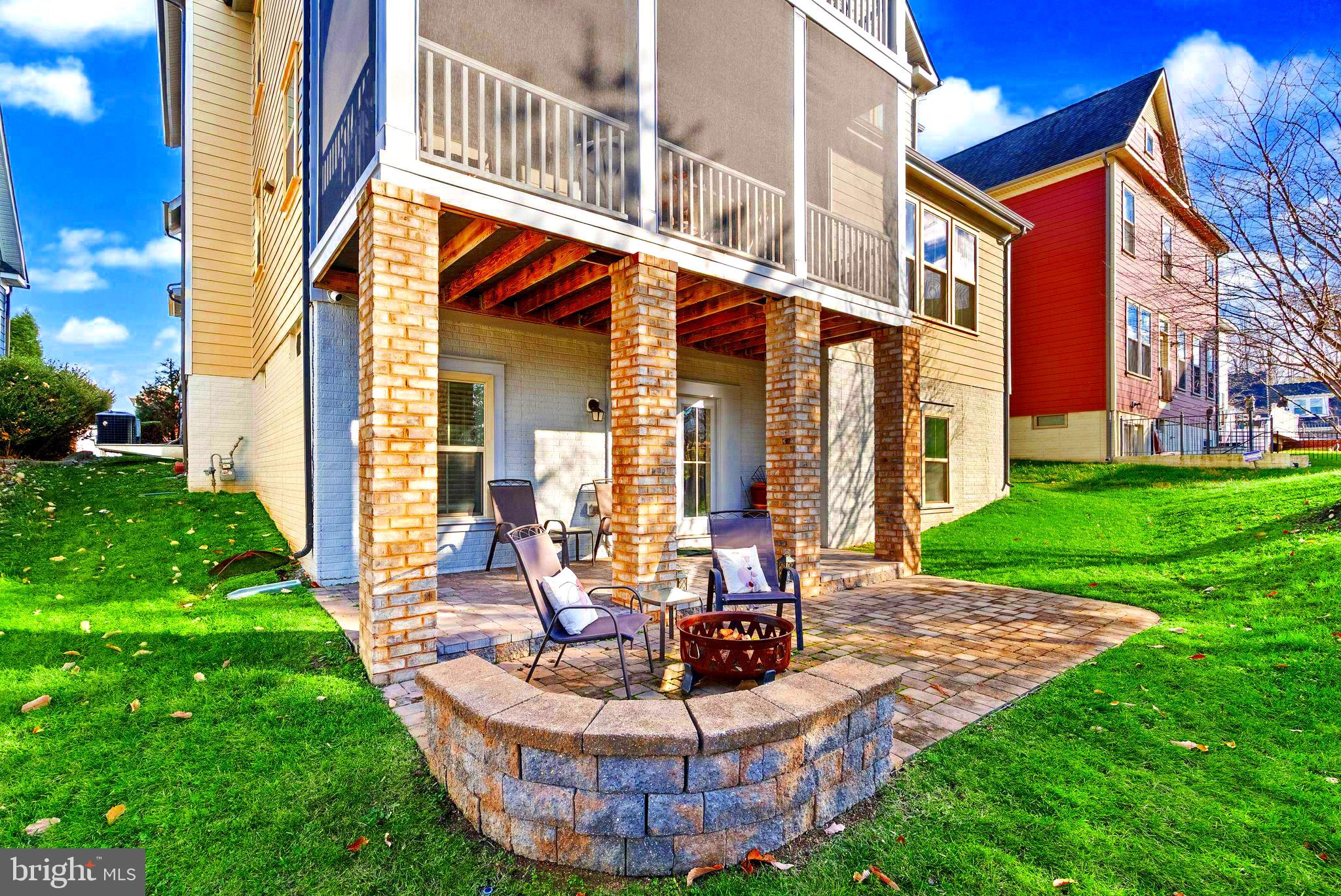 POTOMAC SHORES - Residential