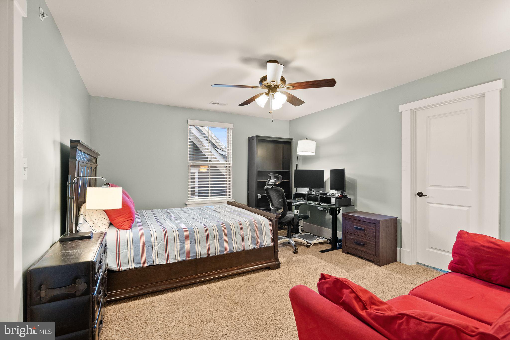 POTOMAC SHORES - Residential