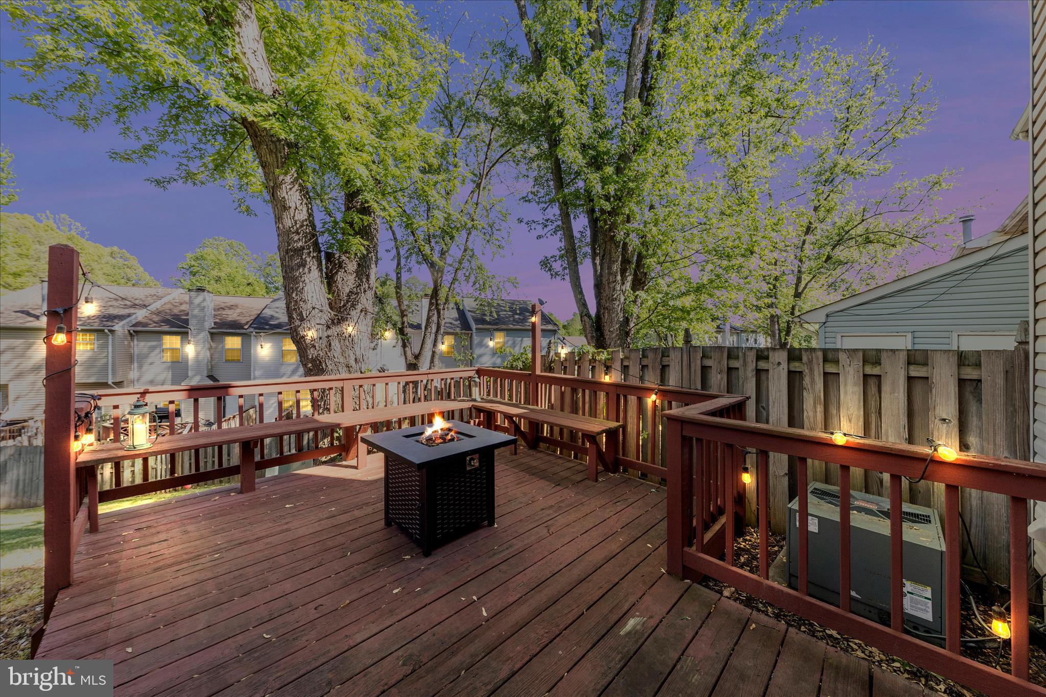 CABIN CREEKWOOD - Residential