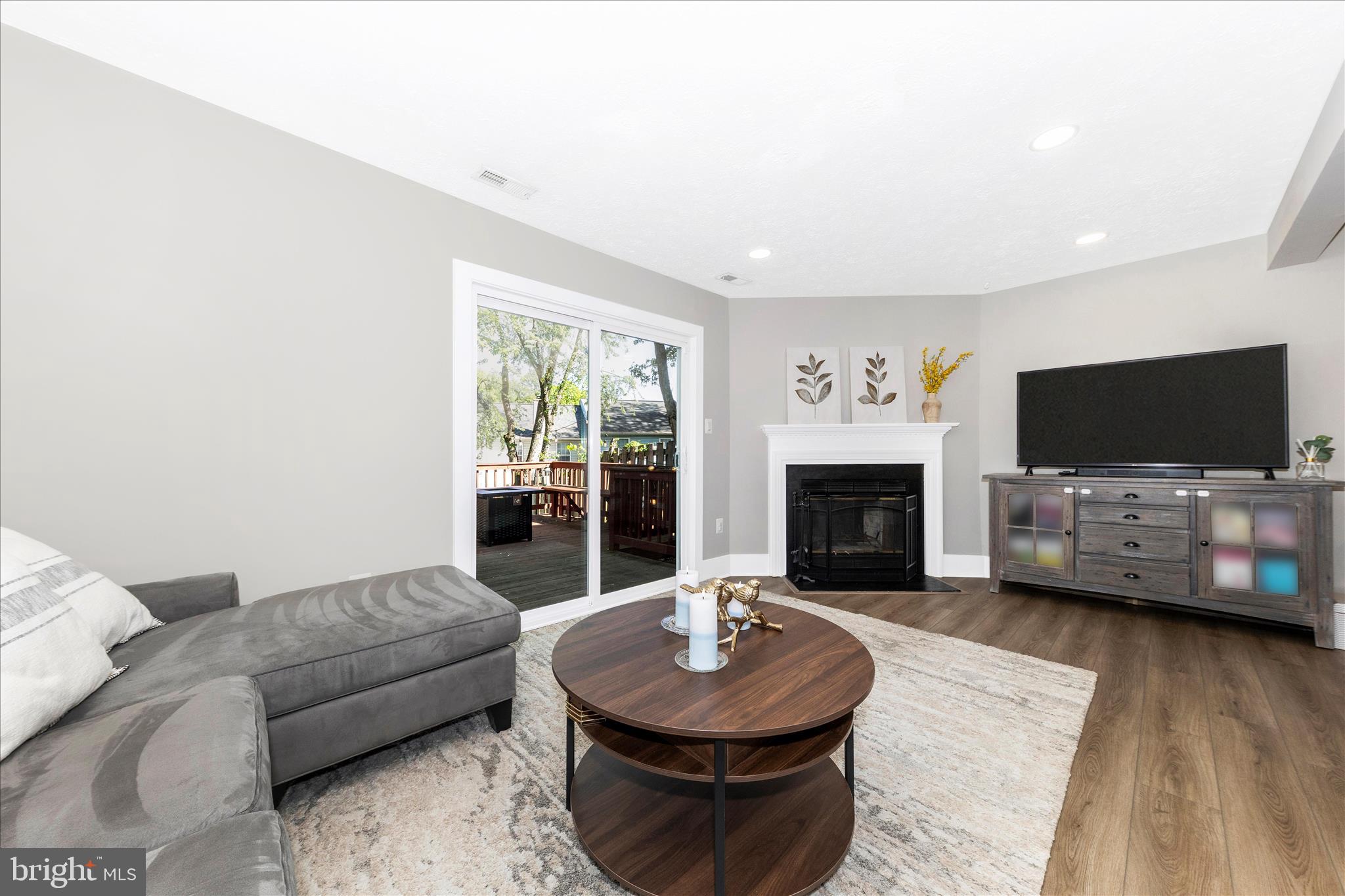 CABIN CREEKWOOD - Residential