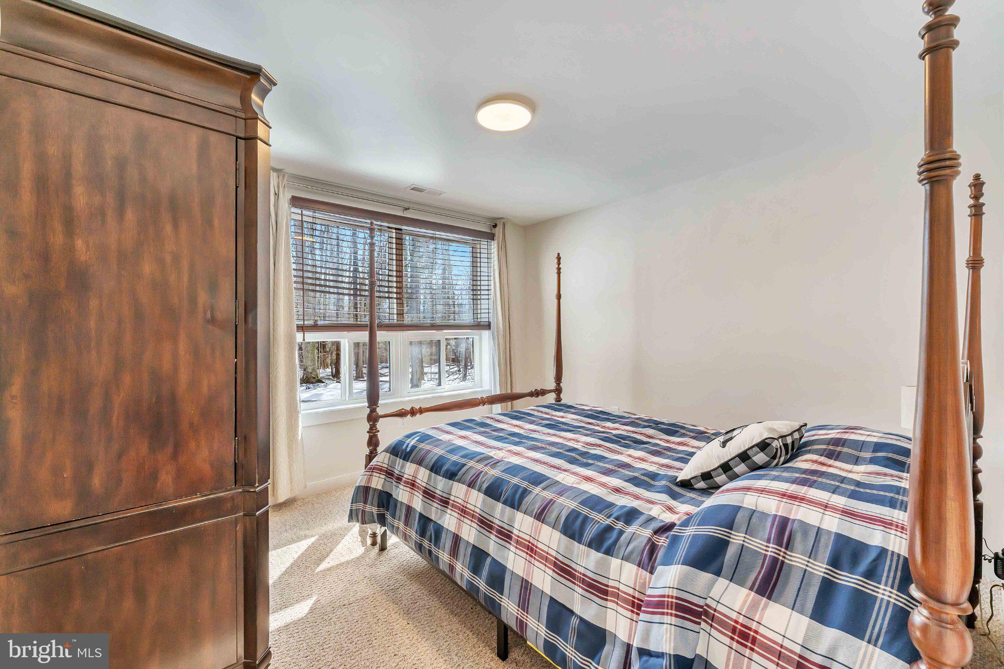 CAMELOT FOREST CONSRV ASSOC - Residential