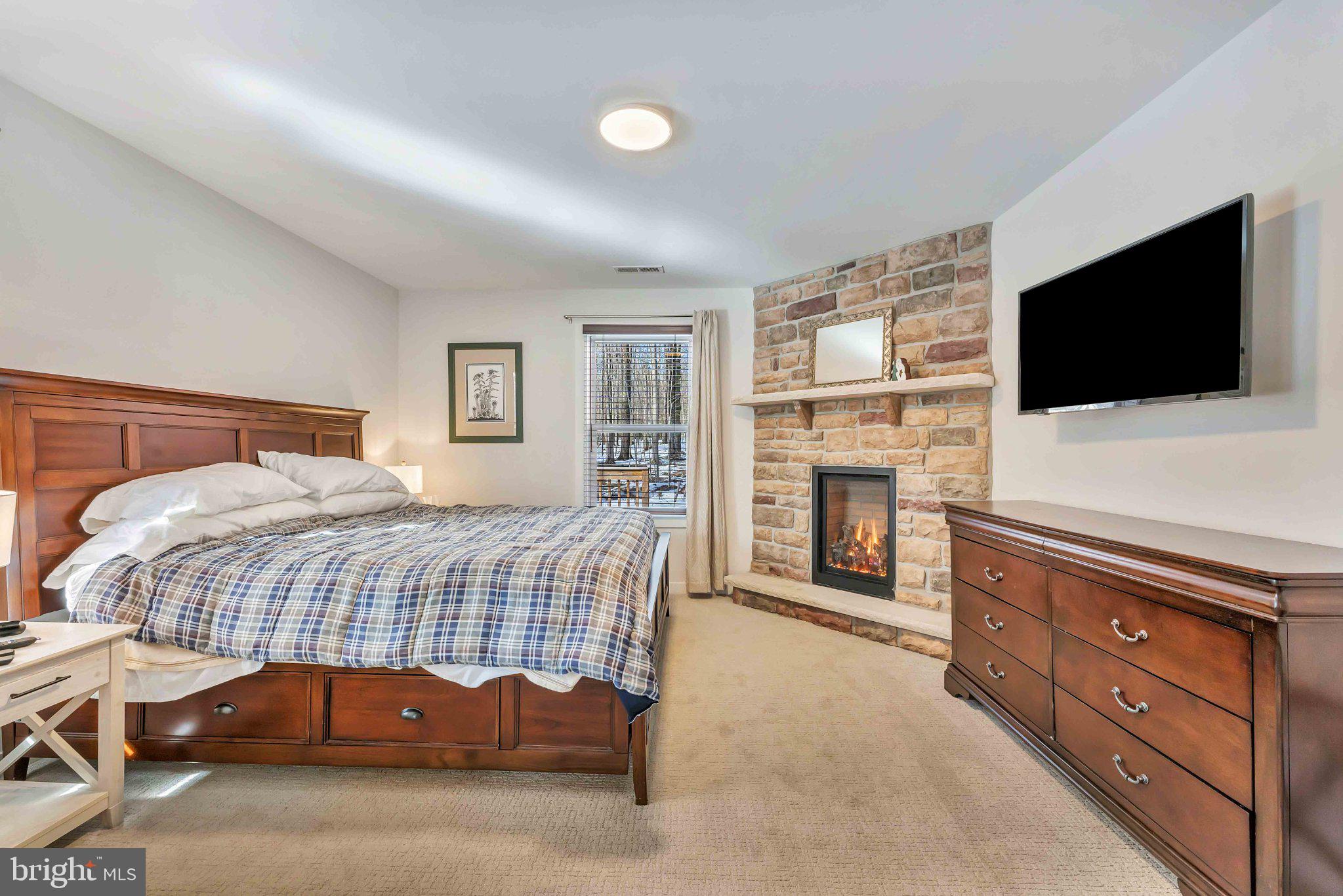 CAMELOT FOREST CONSRV ASSOC - Residential