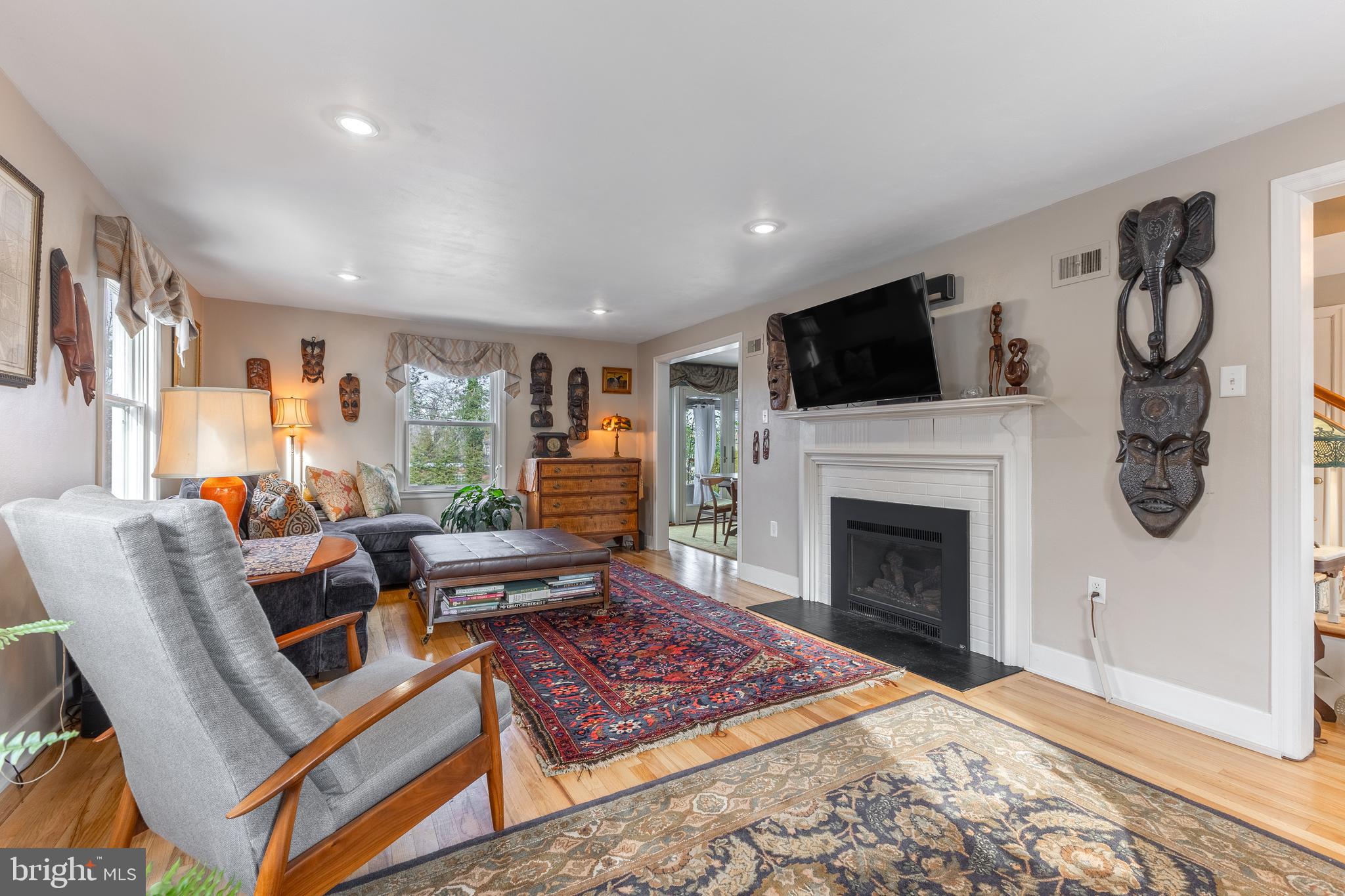 HOLMES-FOSTER - Residential