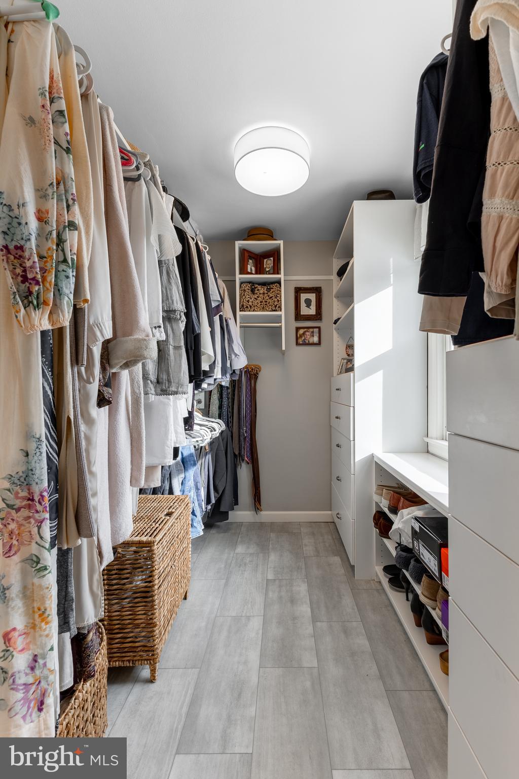 HOLMES-FOSTER - Residential