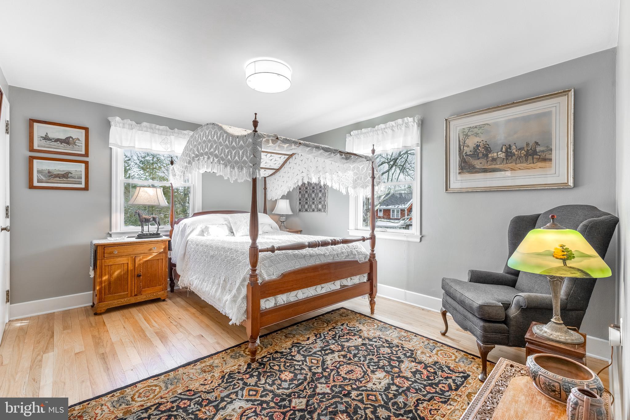 HOLMES-FOSTER - Residential