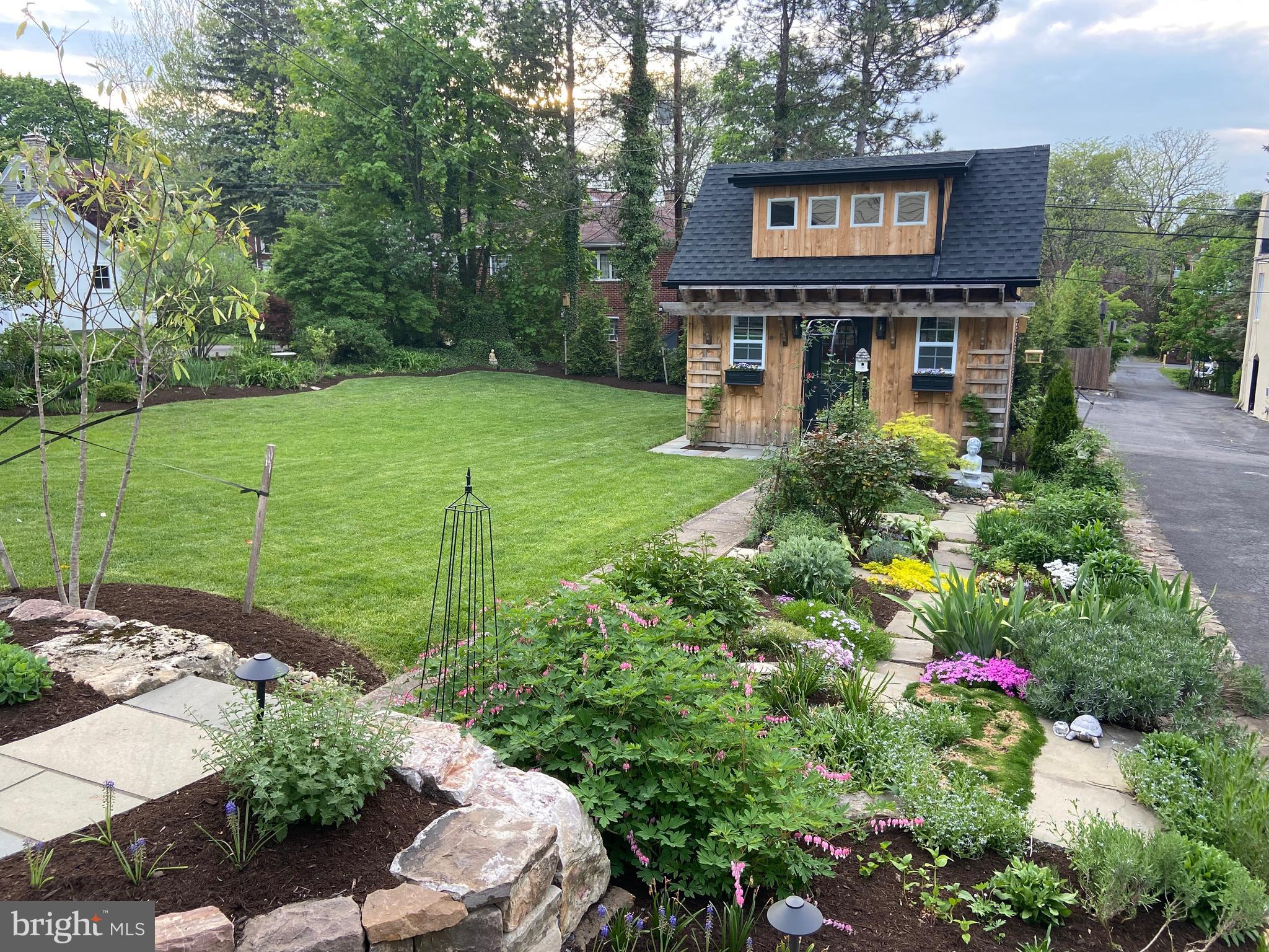 HOLMES-FOSTER - Residential