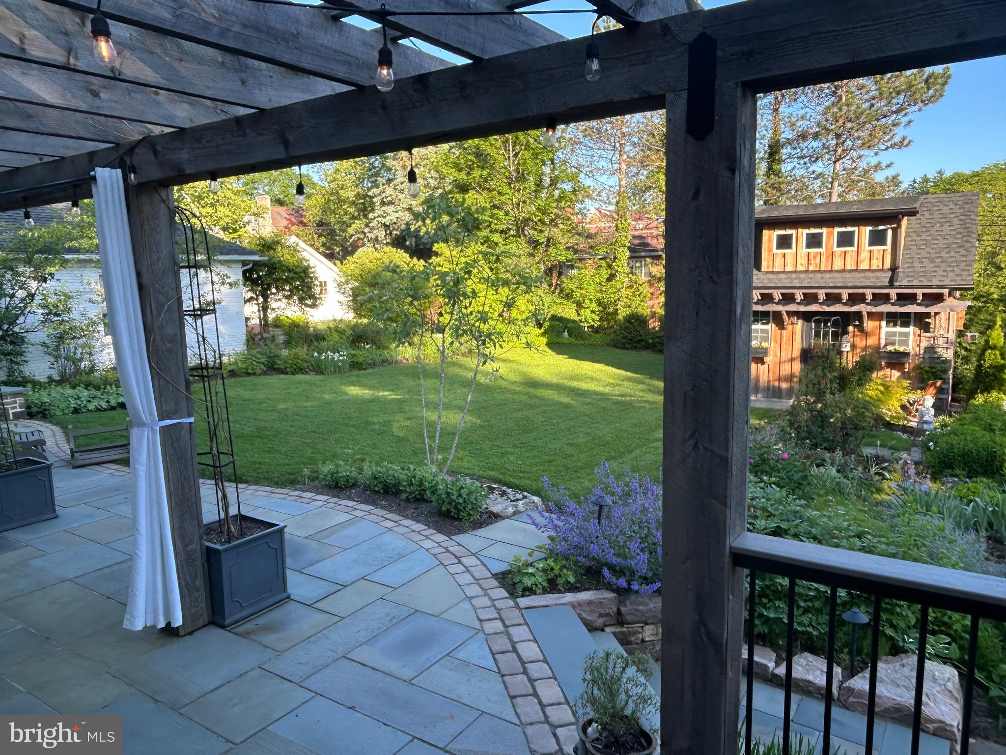 HOLMES-FOSTER - Residential