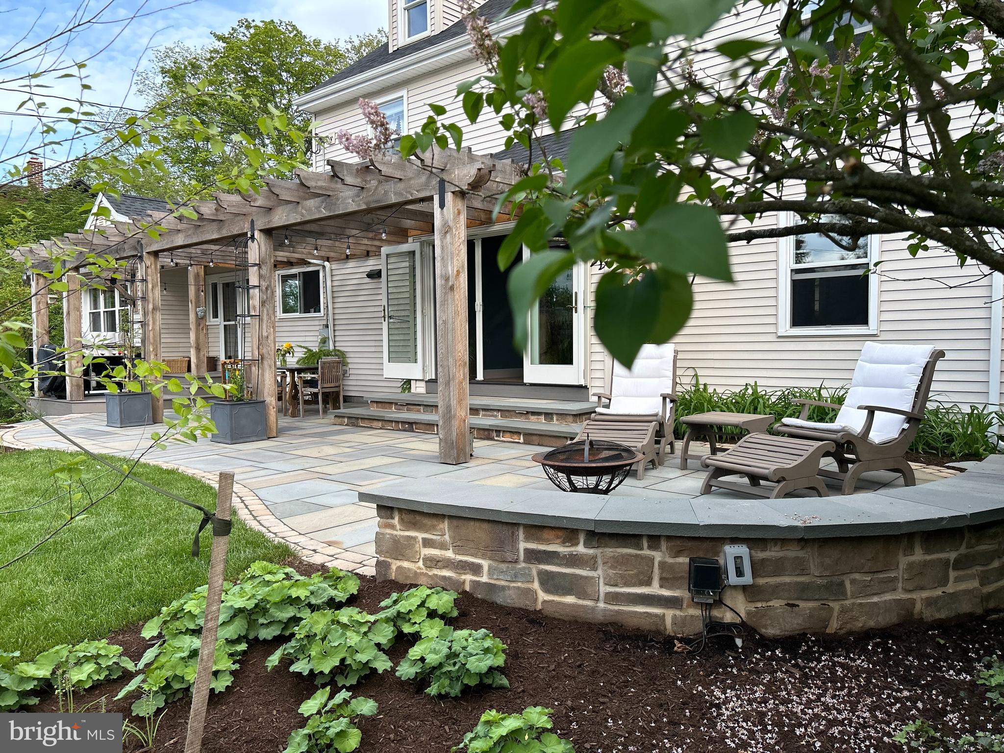 HOLMES-FOSTER - Residential