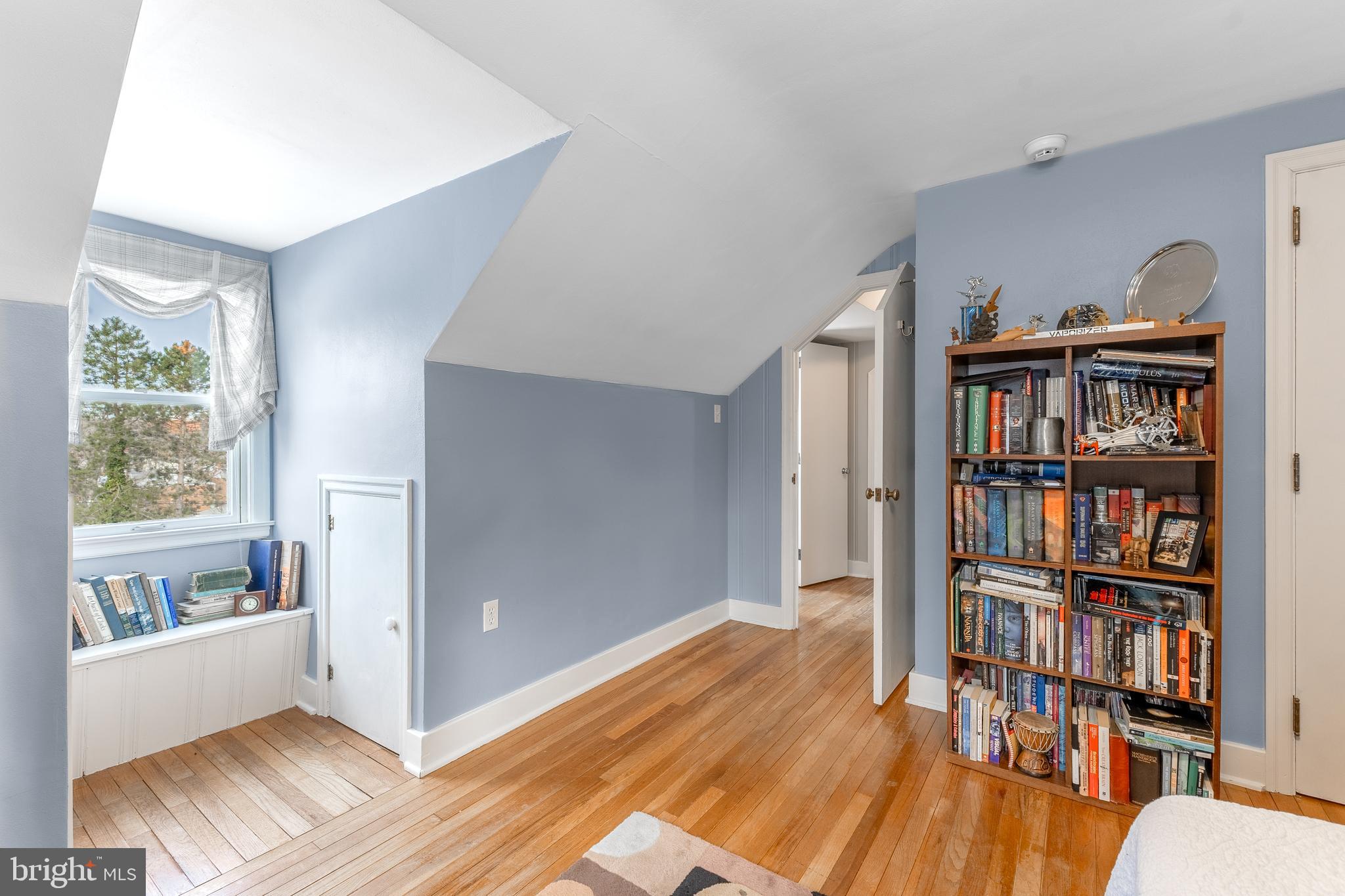 HOLMES-FOSTER - Residential