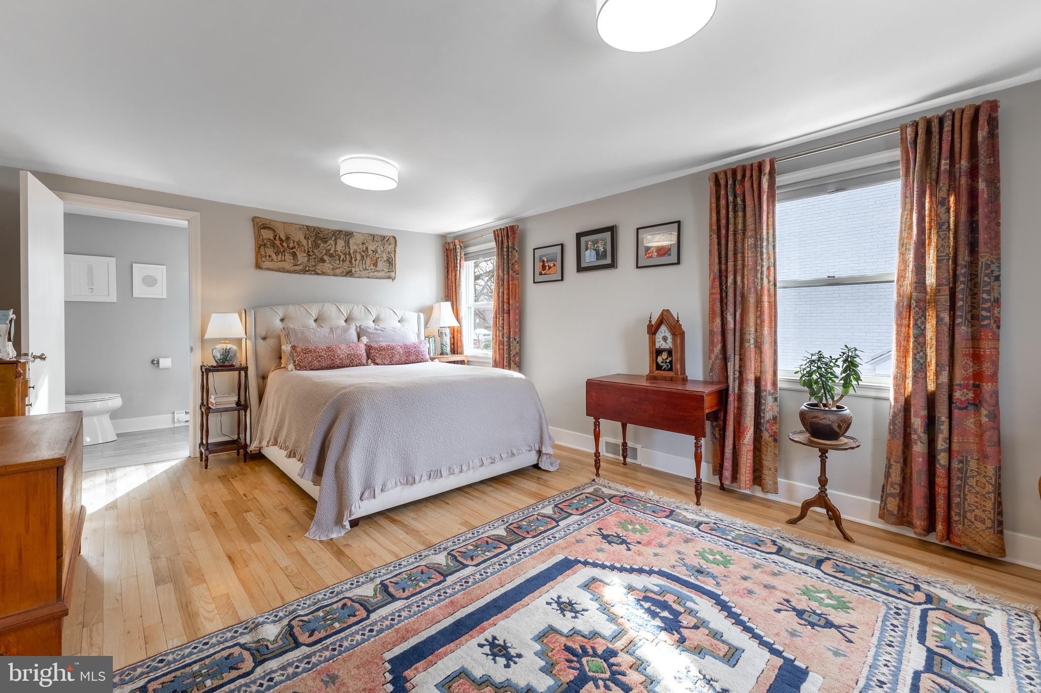 HOLMES-FOSTER - Residential