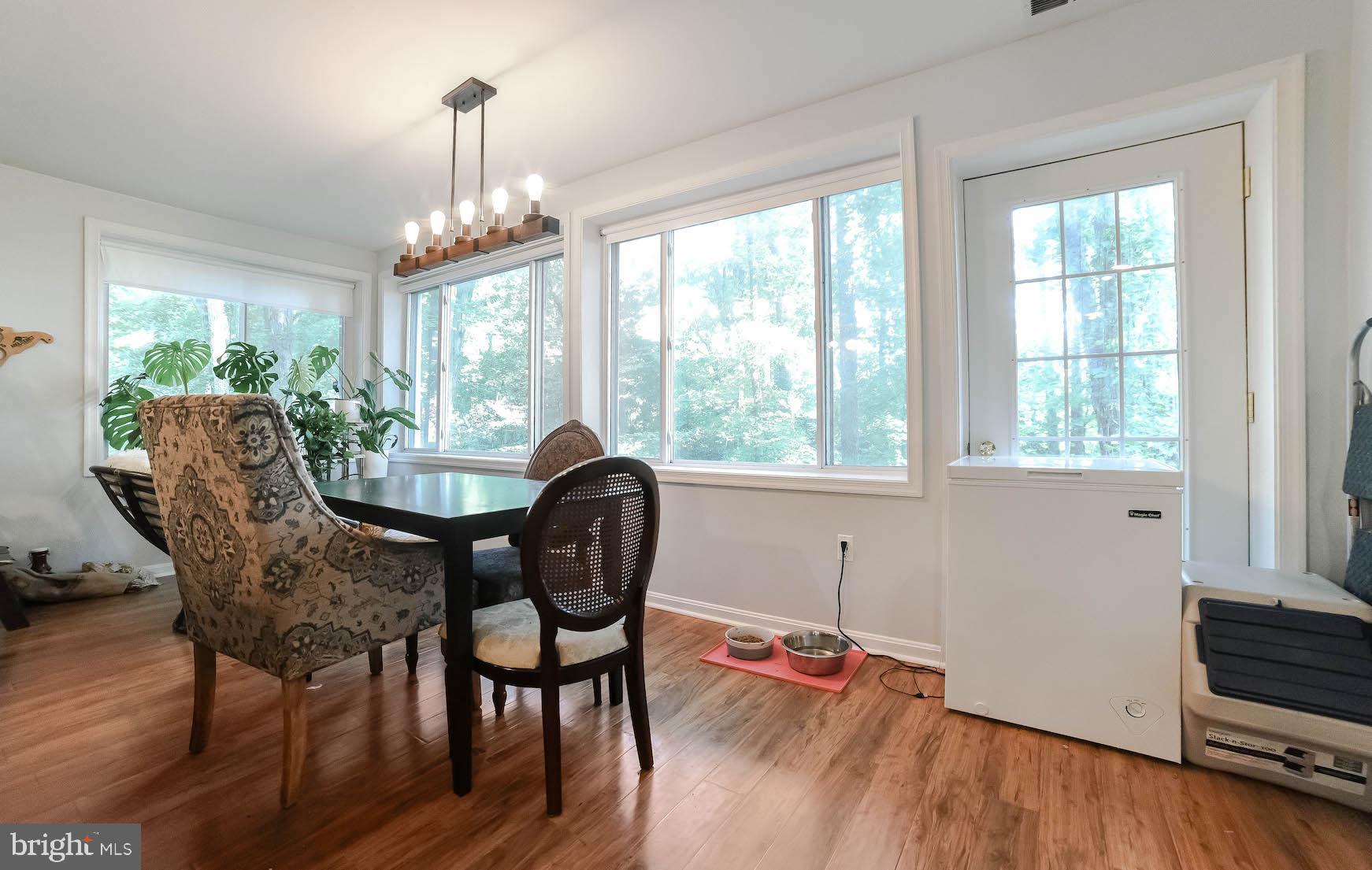 GOLDEN BEACH - Residential