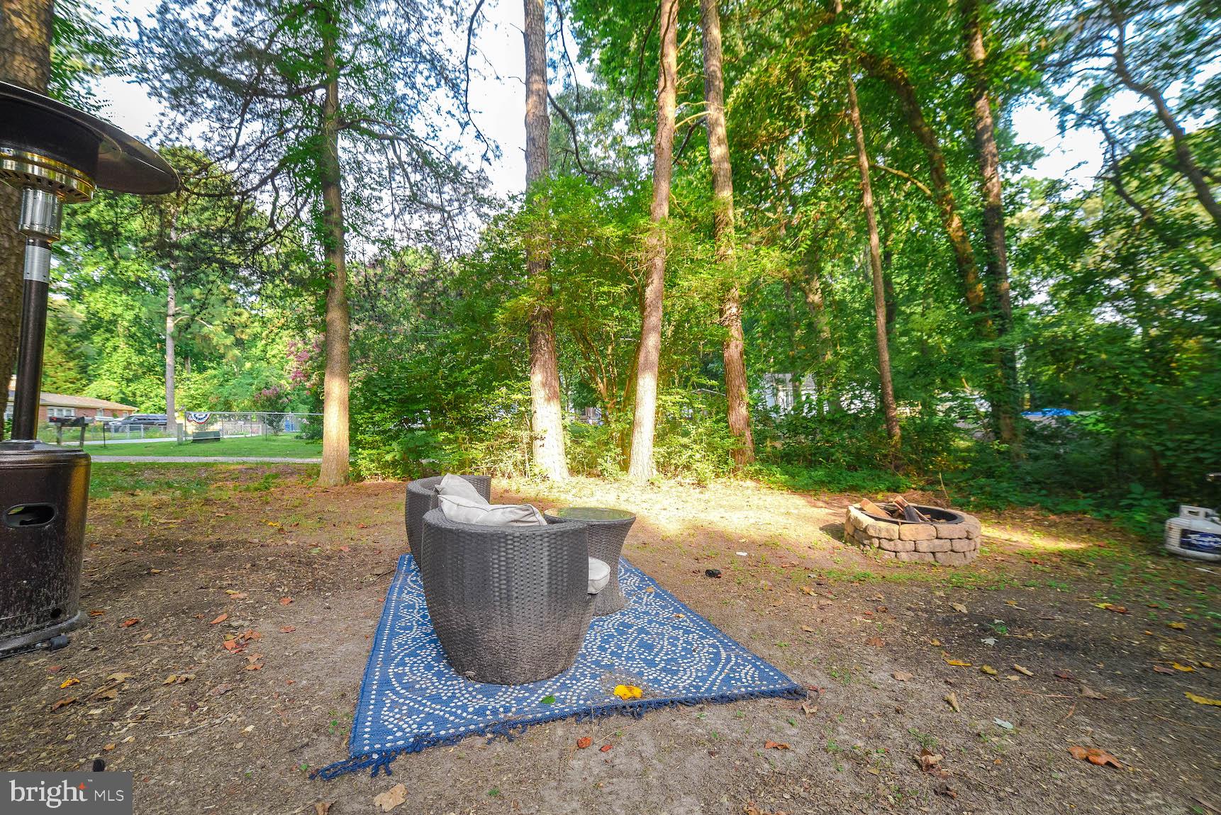 GOLDEN BEACH - Residential