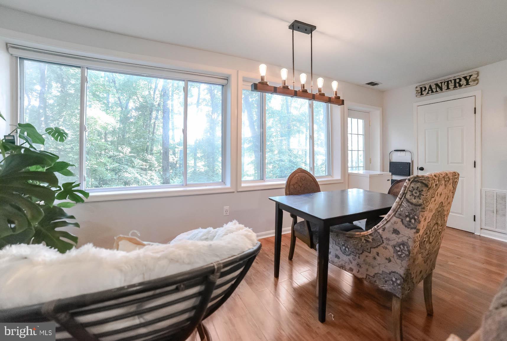 GOLDEN BEACH - Residential