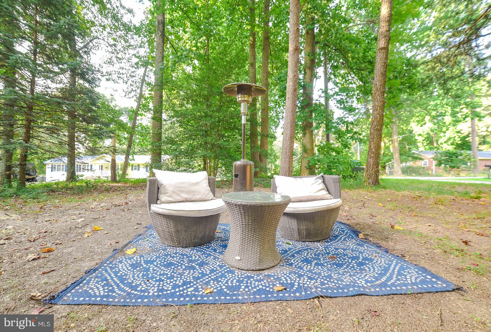 GOLDEN BEACH - Residential