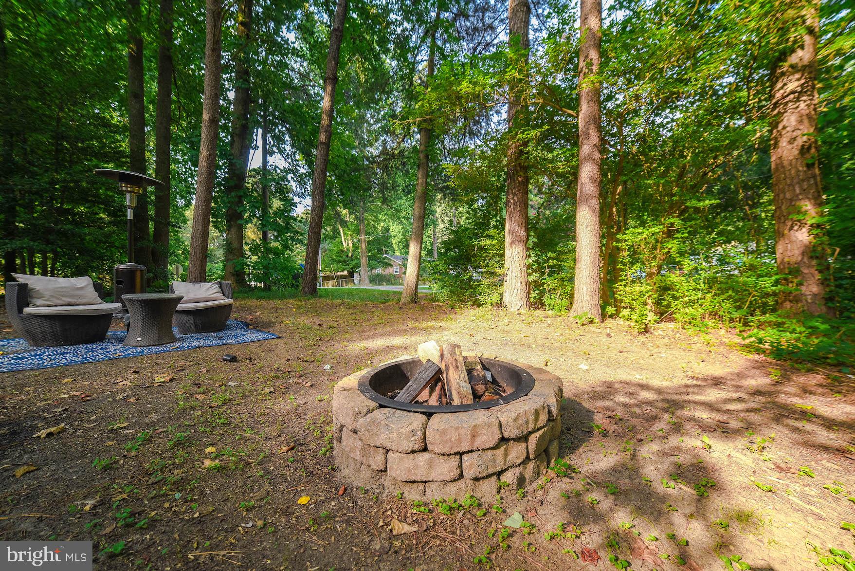 GOLDEN BEACH - Residential