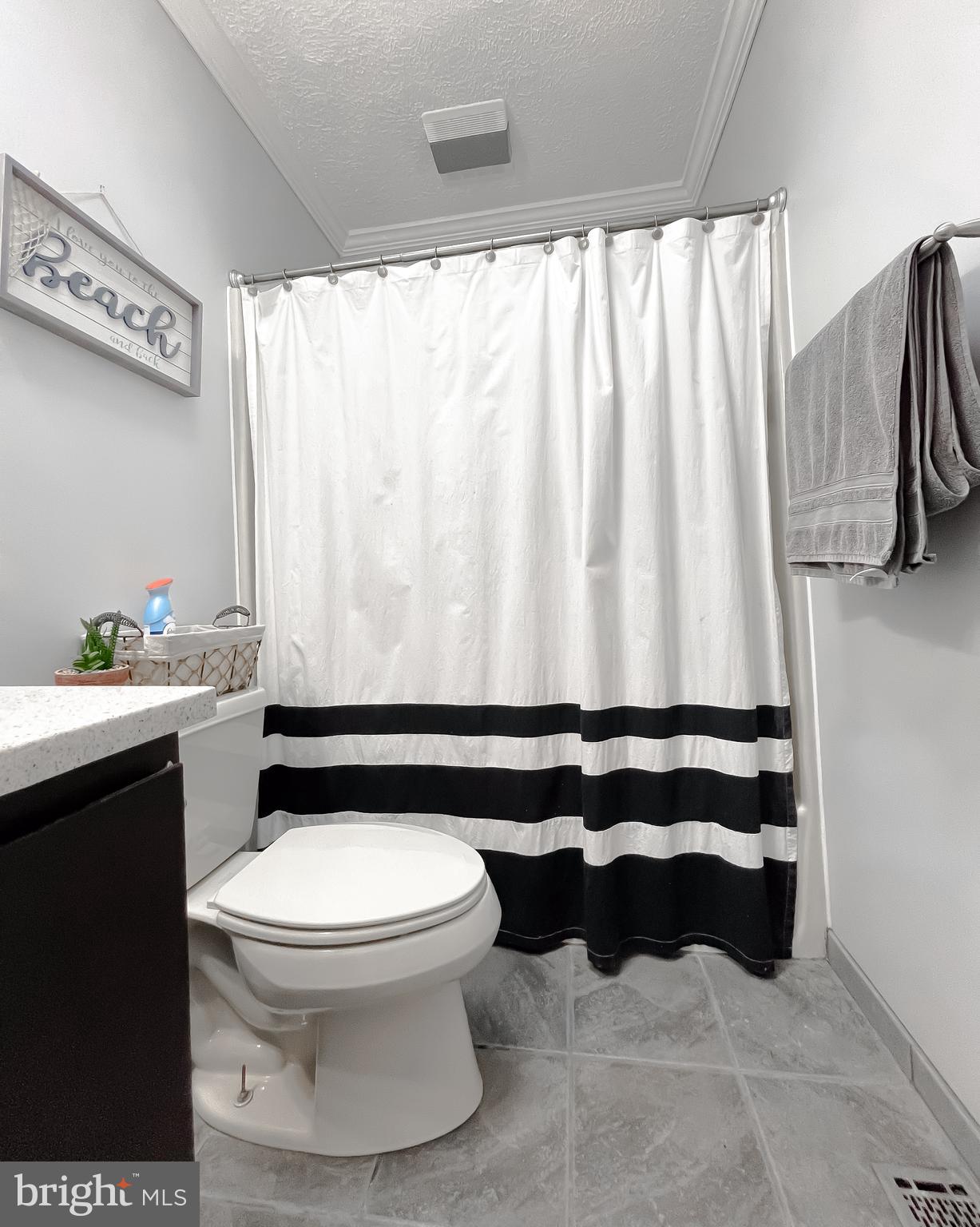 RUSTIC HILLS - Residential