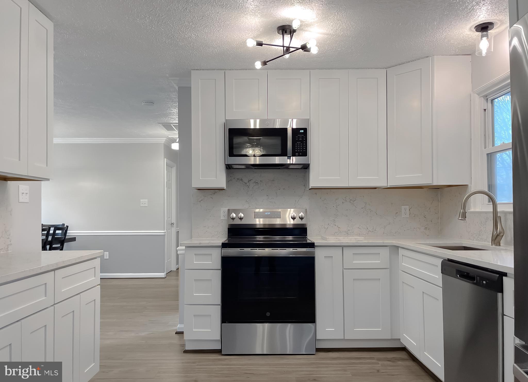 RUSTIC HILLS - Residential