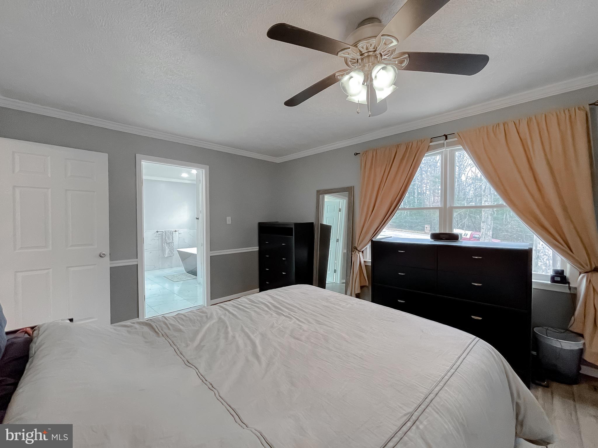 RUSTIC HILLS - Residential