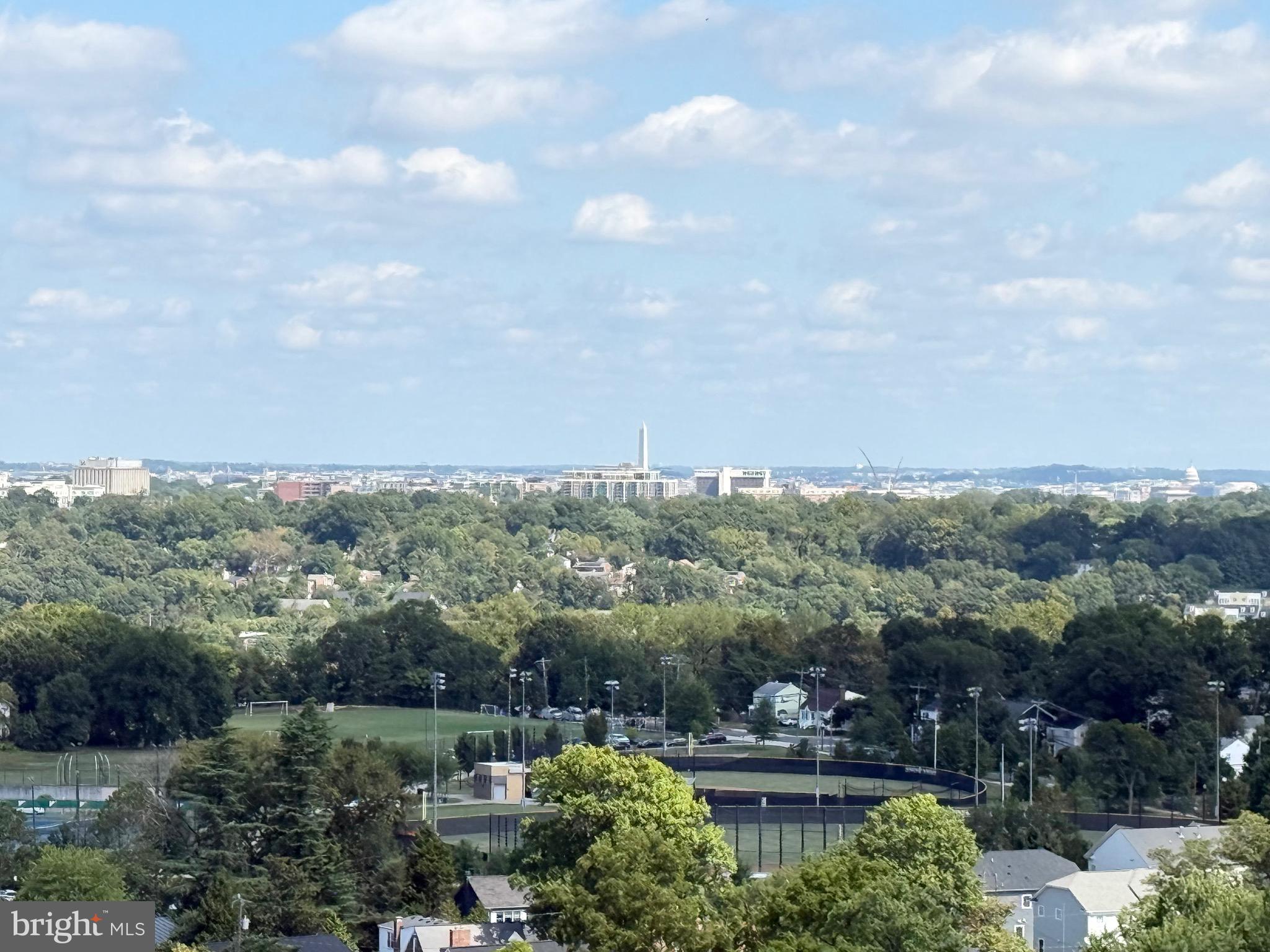 SKYLINE PLAZA - Residential